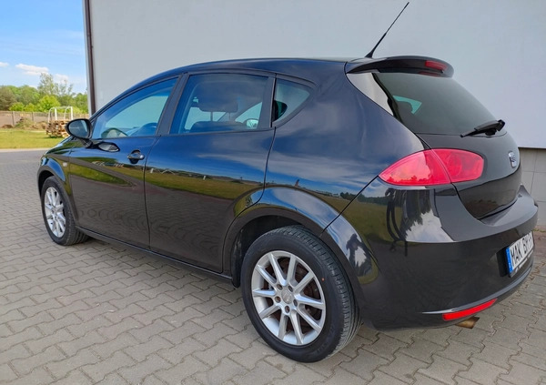 Seat Leon cena 16900 przebieg: 240000, rok produkcji 2009 z Końskie małe 191